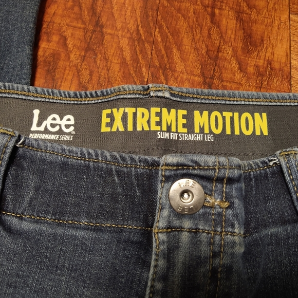 Lee Extreme Motion Slim Fit Straight Leg Men's Blue Jeans Size 38x29 - Picture 4 of 7
